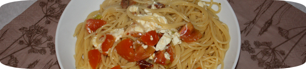 Spaghetti mit Cocktailtomaten spagetthi-mit-tomaten-und-feta