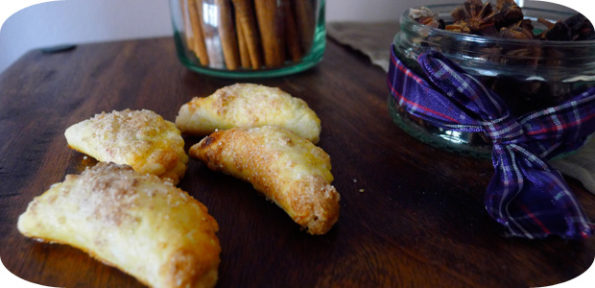 Schmandplätzchen mit Pflaumenmusfüllung