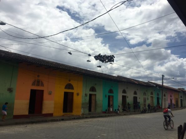Meine Reise durch Nicaragua & Costa Rica Straße in Granada_Nicaragua