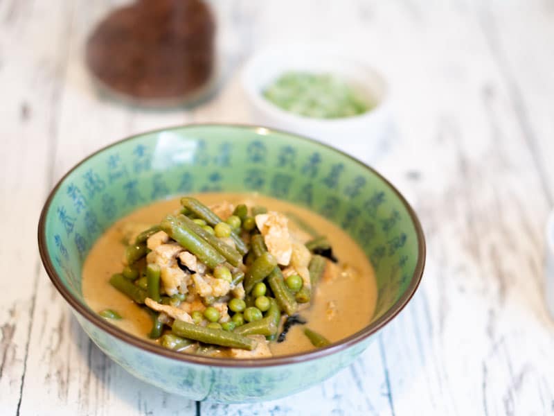 Currysuppe mit Kokosmilch (Tom Yum)